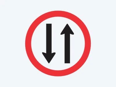 Placa de regulamentação R-28: Duplo sentido de circulação