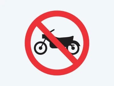 Placa de regulamentação R-37: Proibido trânsito de motocicletas, motonetas e ciclomotores