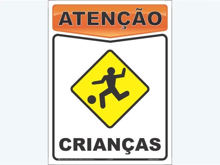 Placa de atenção com a mensagem: Crianças