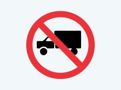 Placa de regulamentação R-9: Proibido trânsito de caminhões